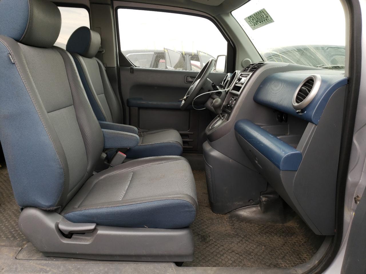 Photo 5 from auction – 2005 HONDA ELEMENT EX with VIN 5J6YH28695L030095