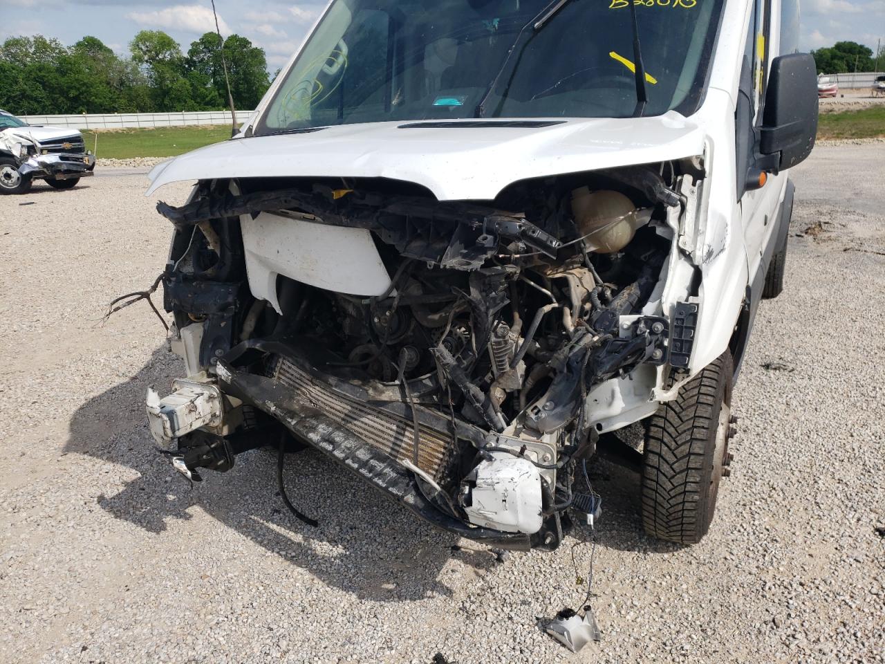 Photo 9 from auction – 2016 FORD TRANSIT T- with VIN 1FBVU4XG2GKB28070
