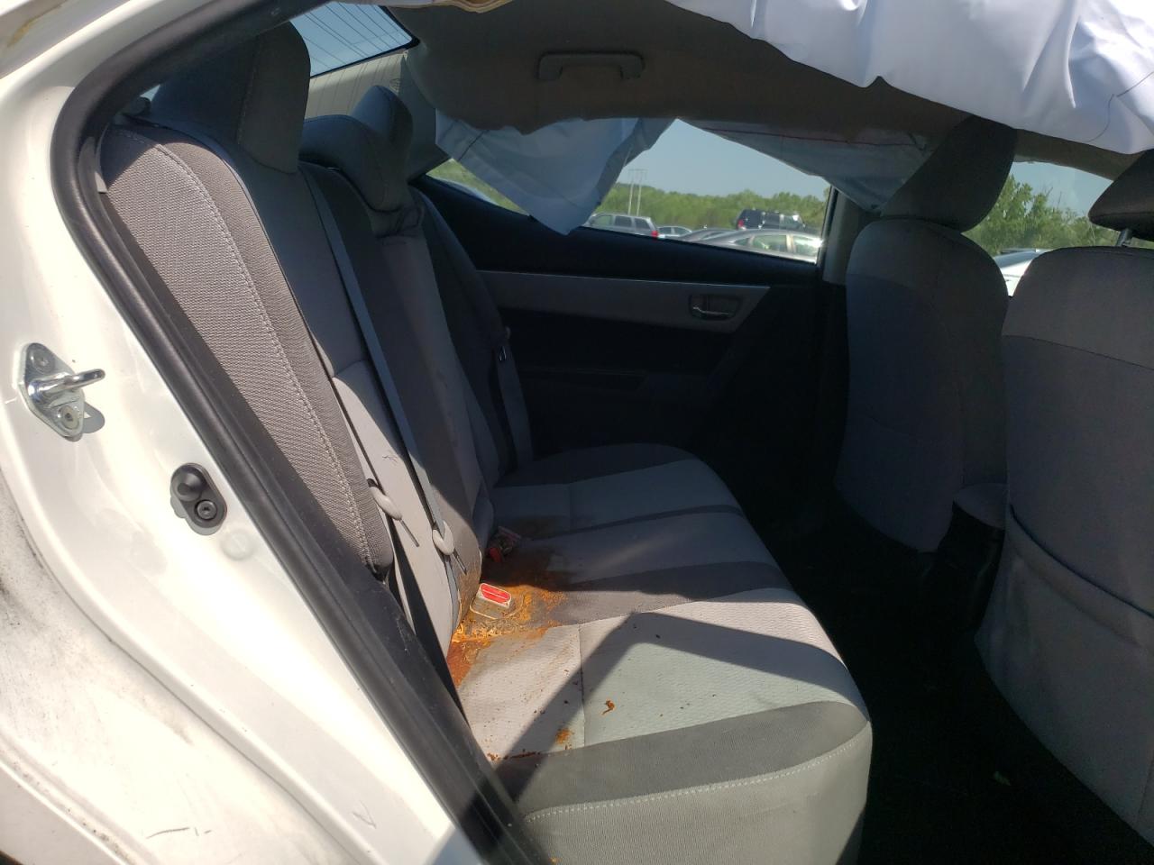 Photo 6 from auction – 2017 TOYOTA COROLLA L with VIN 2T1BURHE3HC760040