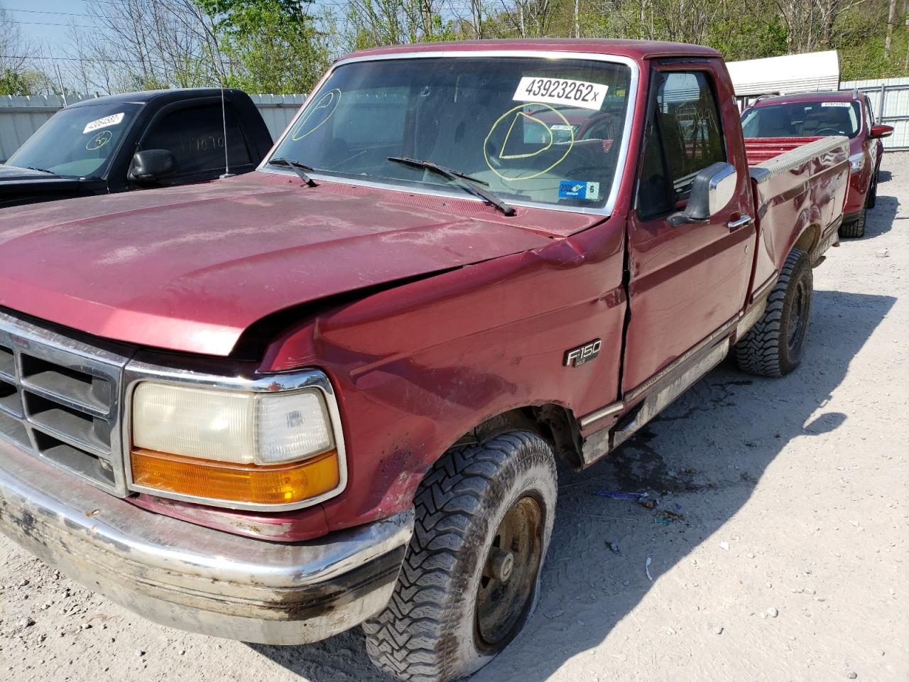 Photo 9 from auction – 1995 FORD F150 with VIN 1FTEF14H3SLC13617