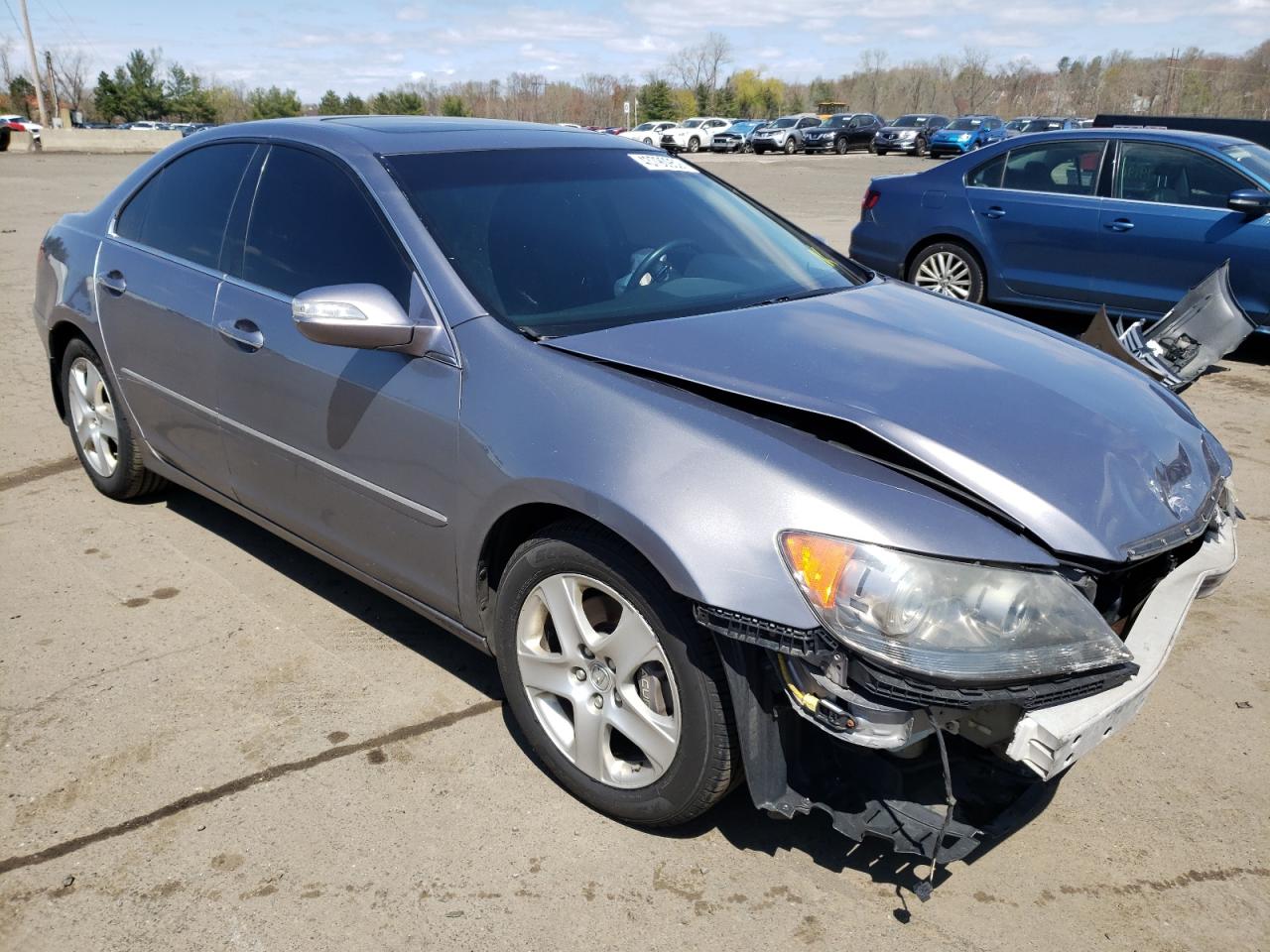 ACURA RL 2008 with VIN JH4KB16688C002057 - Photo from auction