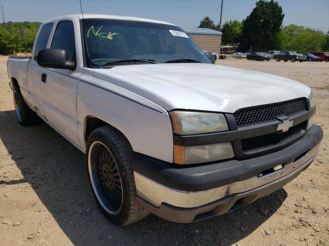 CHEVROLET SILVERADO 2003 with VIN 2GCEC19V231407621 - Photo from auction