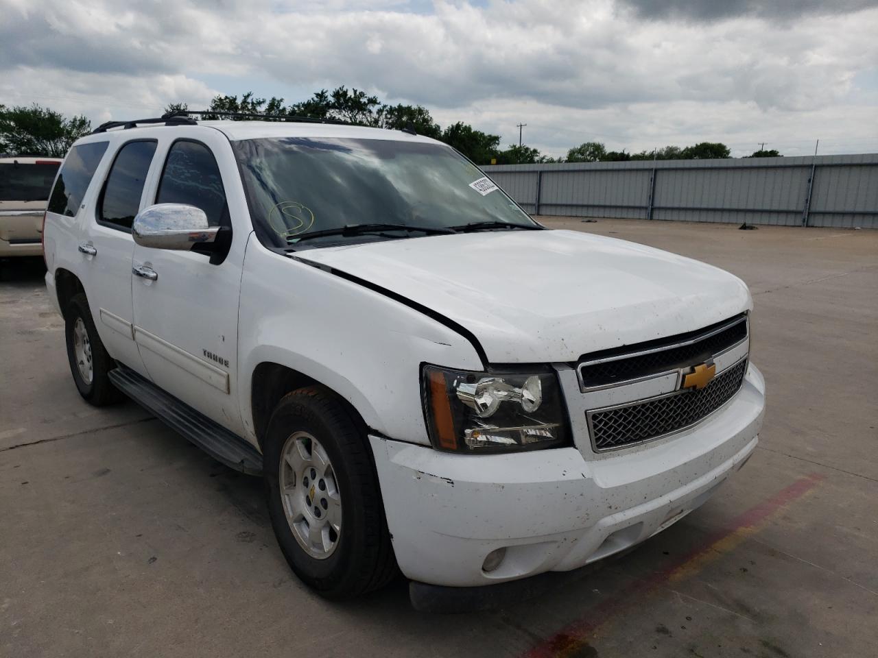 CHEVROLET TAHOE C150 2010 with VIN 1GNMCBE33AR217005 - Photo from auction