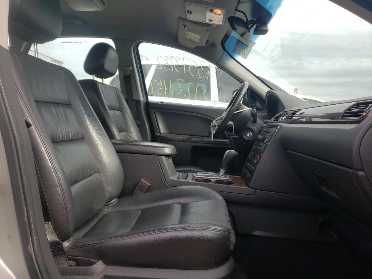 Photo 5 from auction – 2006 FORD FIVE HUNDR with VIN 1FAFP25126G106538
