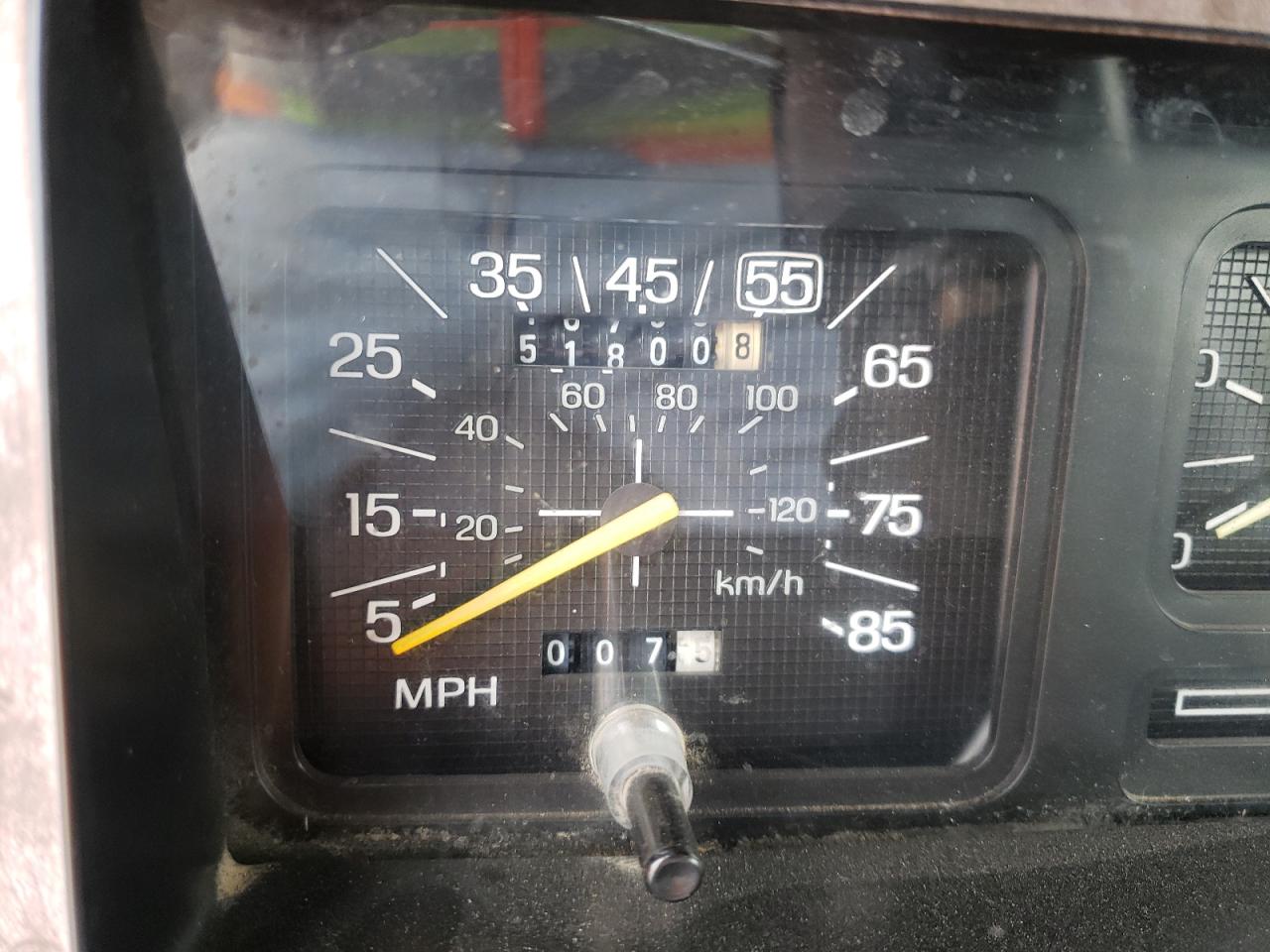 Photo 8 from auction – 1985 FORD F350 with VIN 2FTJW3510FCA51392