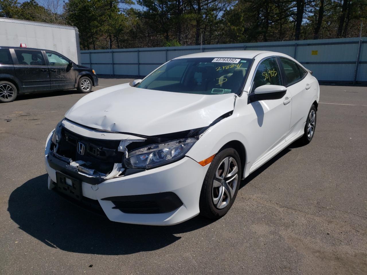 Photo 2 from auction – 2016 HONDA CIVIC with VIN 19XFC2F53GE218841