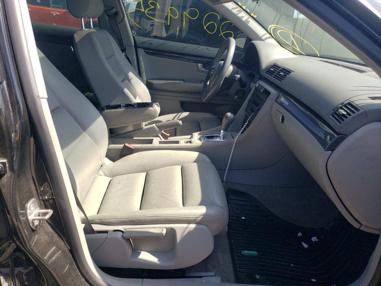 Photo 5 from auction – 2003 AUDI A8 QUATTRO with VIN WAULC68E73A179186
