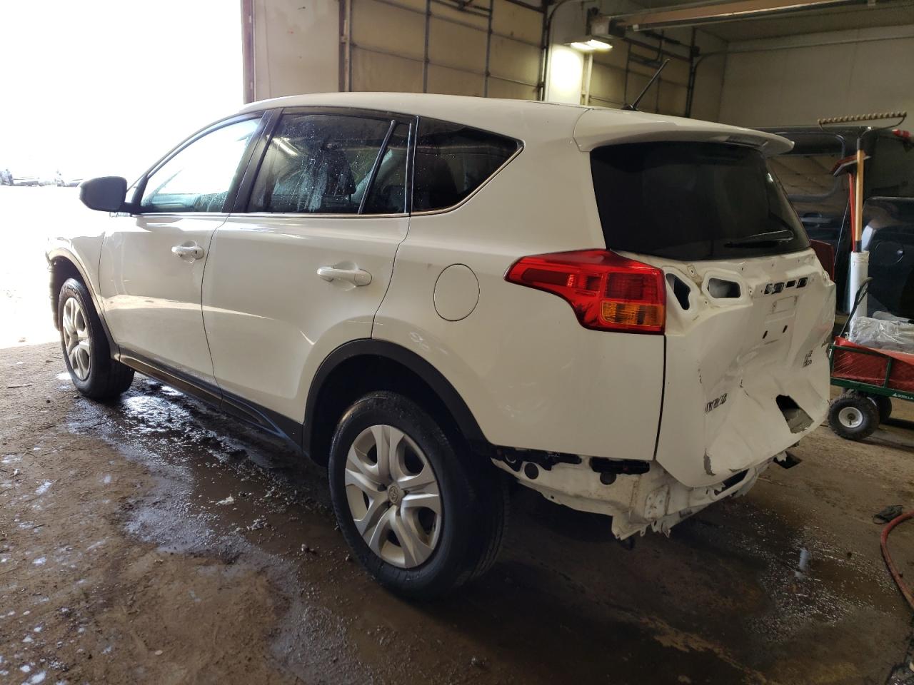 Photo 3 from auction – 2014 TOYOTA RAV4 LE with VIN 2T3BFREV4EW215285