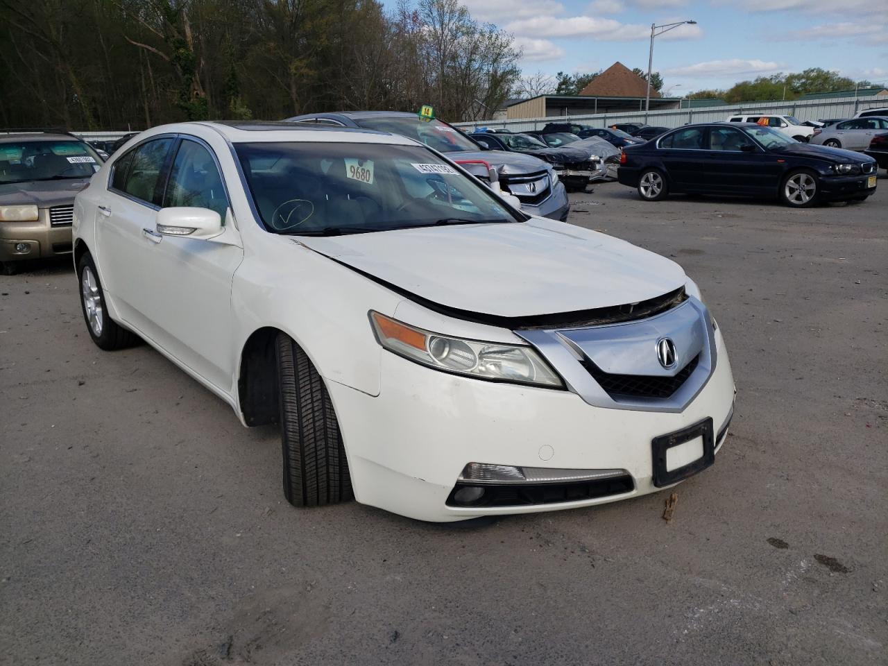 ACURA TL 2011 with VIN 19UUA8F55BA000400 - Photo from auction