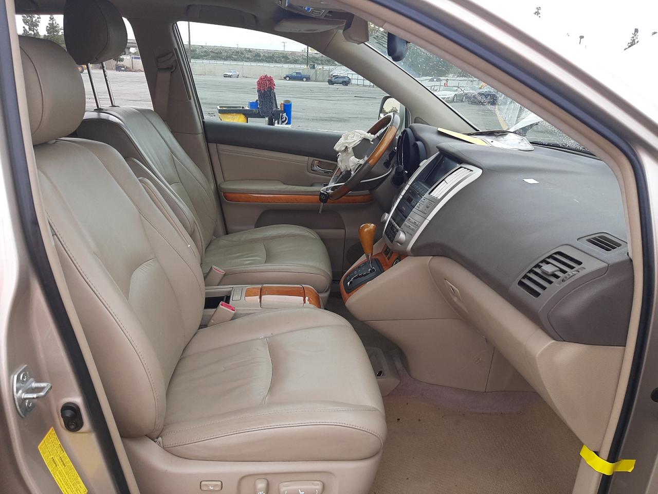 Photo 5 from auction – 2006 LEXUS RX 330 with VIN 2T2GA31U16C052956