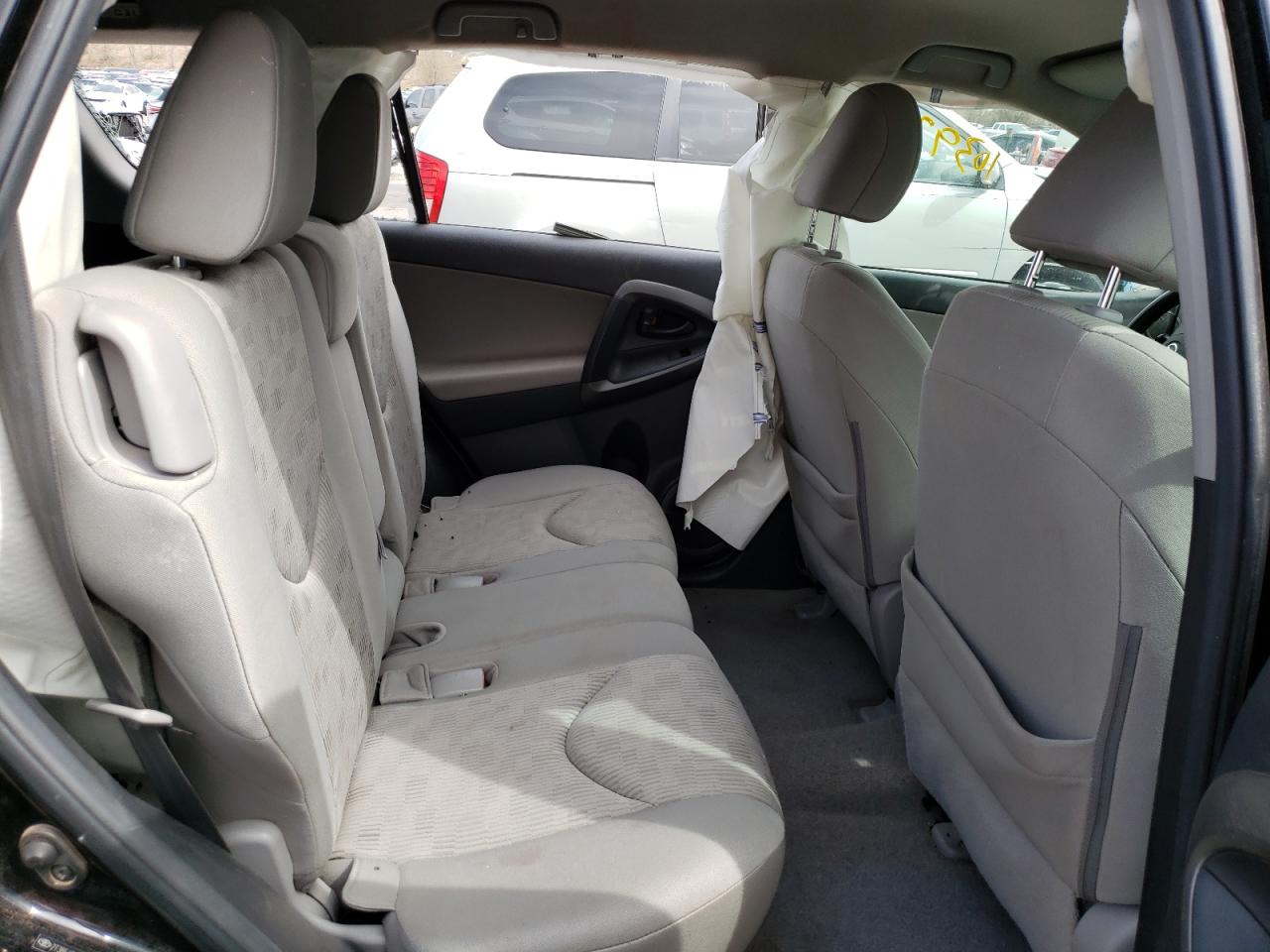 Photo 6 from auction – 2012 TOYOTA RAV4 with VIN 2T3BF4DV2CW221071