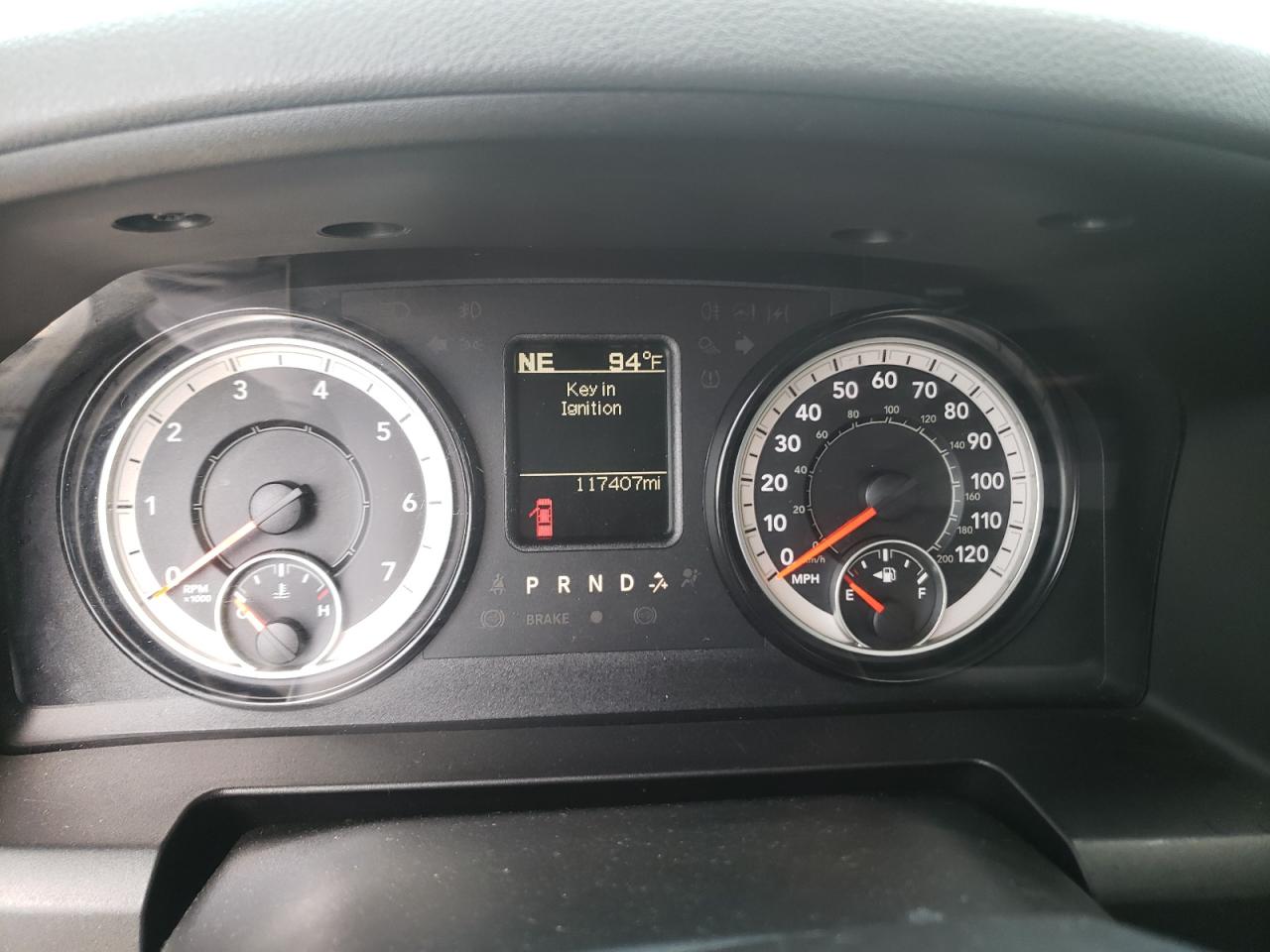 Photo 8 from auction – 2018 RAM 1500 ST with VIN 1C6RR6FT2JS317910