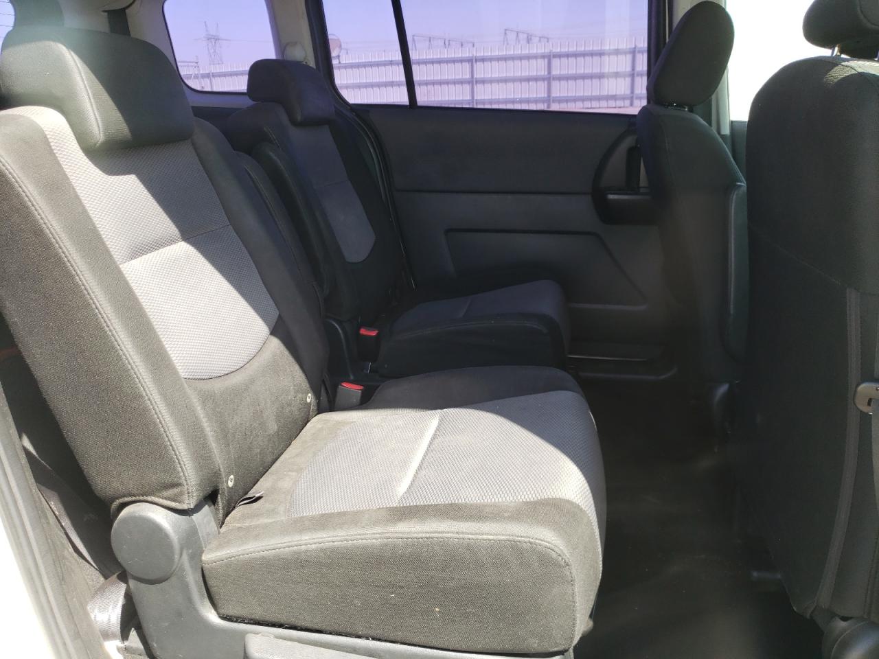 Photo 6 from auction – 2006 MAZDA 5 with VIN JM1CR29L160108261