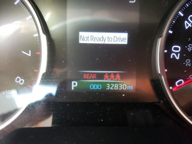 Photo 8 from auction – 2019 TOYOTA RAV4 LE with VIN JTMF1RFV5KD508619