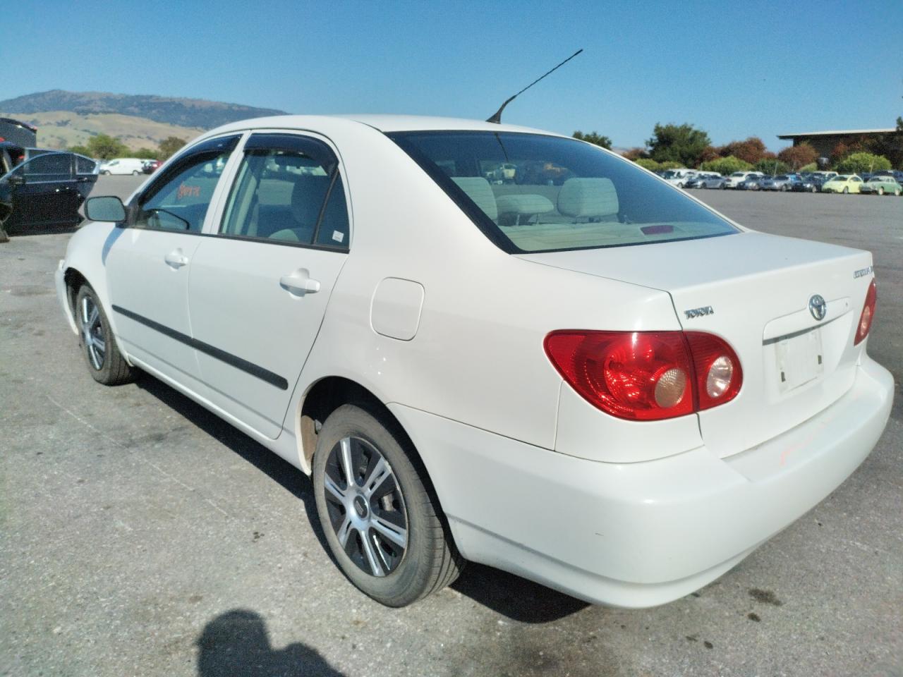 Фото 3 с аукциона – 2007 TOYOTA COROLLA CE с VIN JTDBR32E370107658