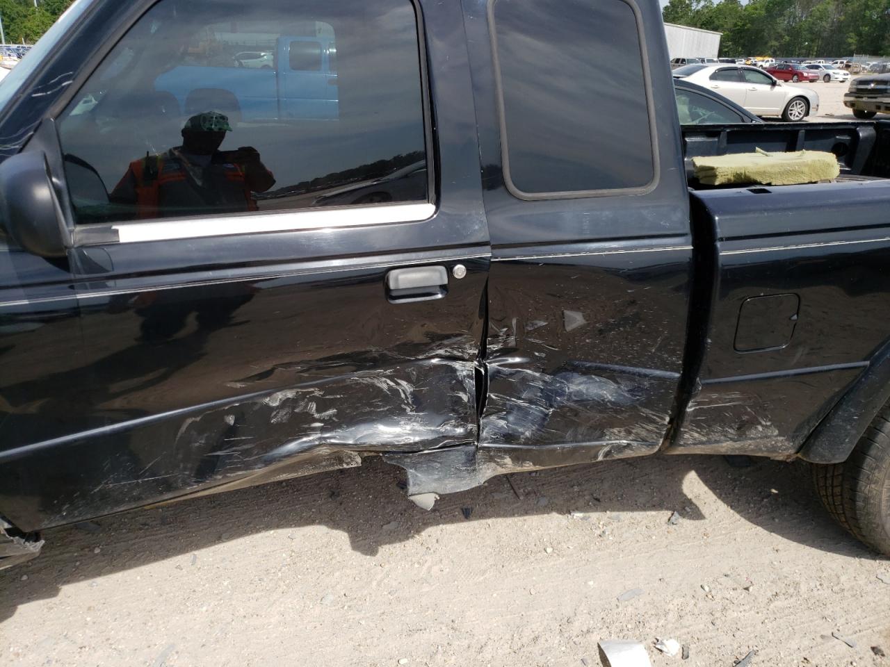 Photo 9 from auction – 2005 FORD RANGER SUP with VIN 1FTYR14U95PA71014