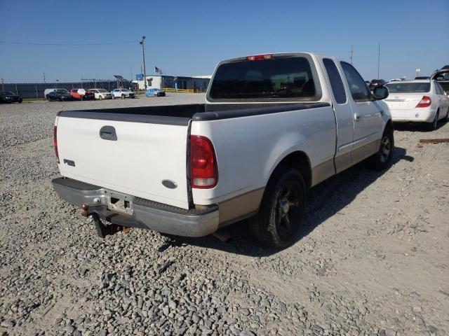 Photo 4 from auction – 2000 FORD F150 with VIN 1FTRX17W2YNB57854