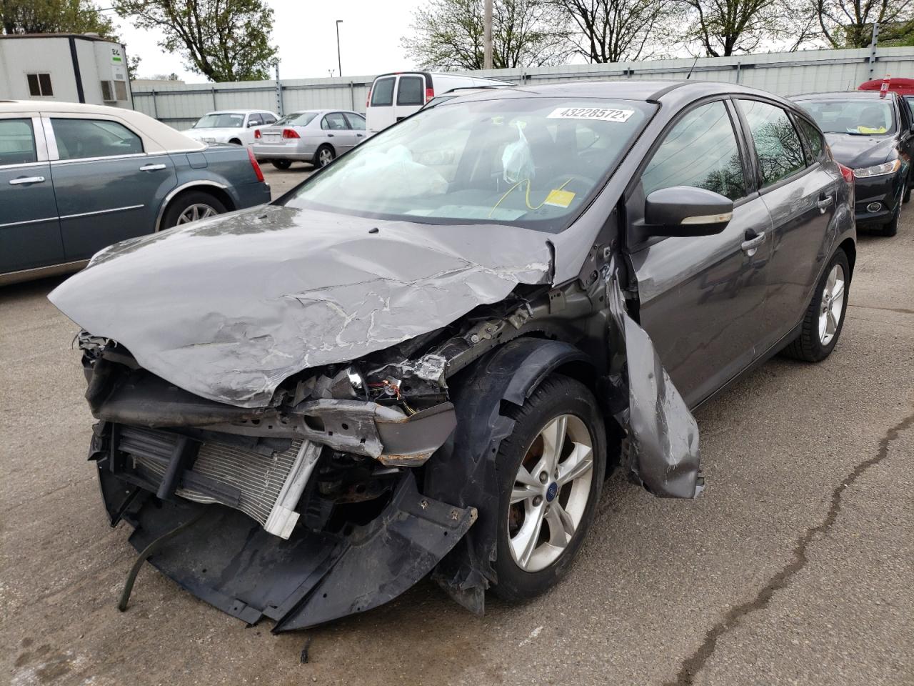 Photo 2 from auction – 2013 FORD FOCUS SE with VIN 1FADP3K26DL200128