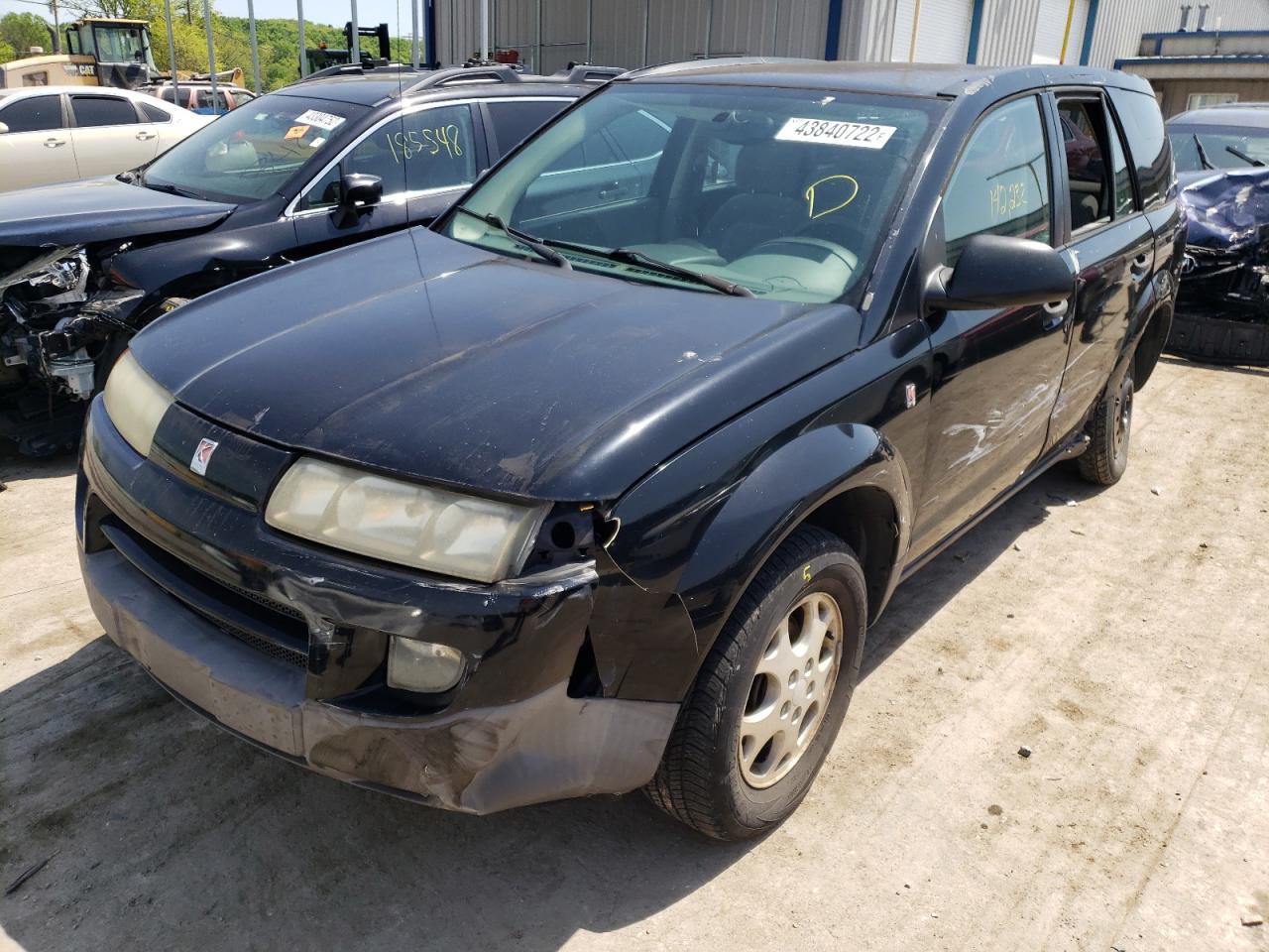 Photo 2 from auction – 2003 SATURN VUE with VIN 5GZCZ53B13S908395