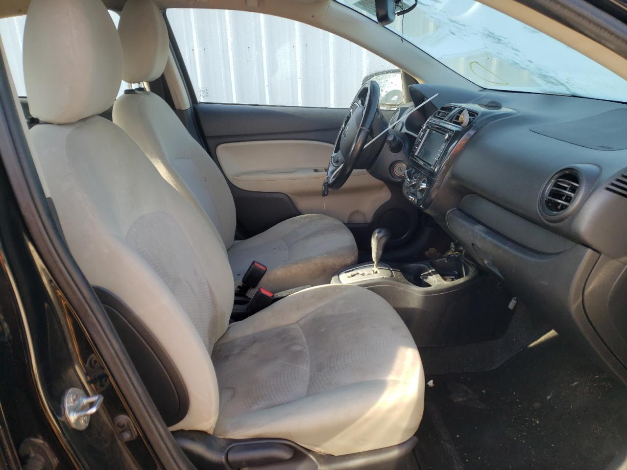 Photo 5 from auction – 2017 MITSUBISHI MIRAGE G4 with VIN ML32F3FJ8HHF14402