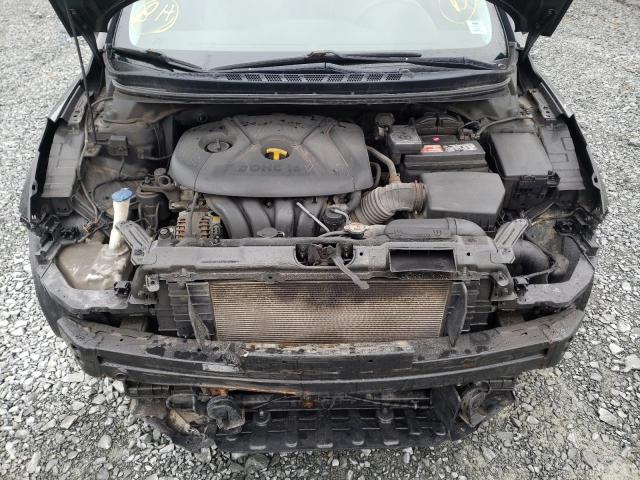 Photo 7 from auction – 2013 HYUNDAI ELANTRA GL with VIN 5NPDH4AE2DH257004
