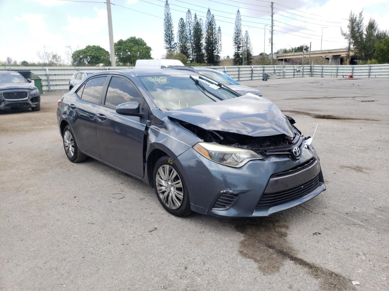 TOYOTA COROLLA L 2015 with VIN 2T1BURHE4FC237008 - Photo from auction