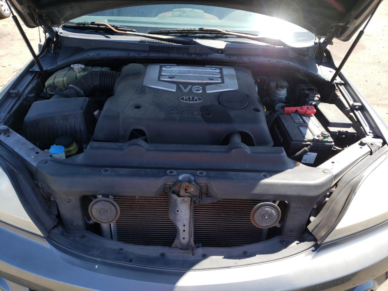 Photo 7 from auction – 2005 KIA SORENTO EX with VIN KNDJC733155437090