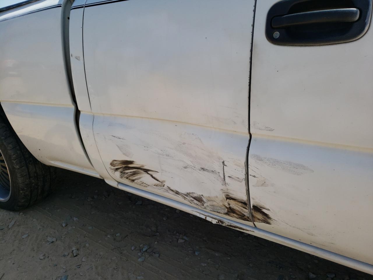 Photo 9 from auction – 2003 CHEVROLET SILVERADO with VIN 2GCEC19V231407621