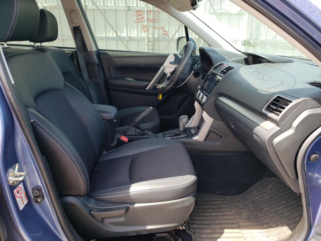 Photo 5 from auction – 2018 SUBARU FORESTER 2 with VIN JF2SJGEC4JH529635