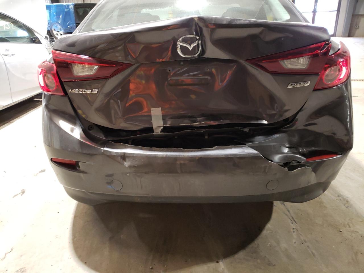 Photo 9 from auction – 2017 MAZDA 3 SPORT with VIN 3MZBN1U73HM119142