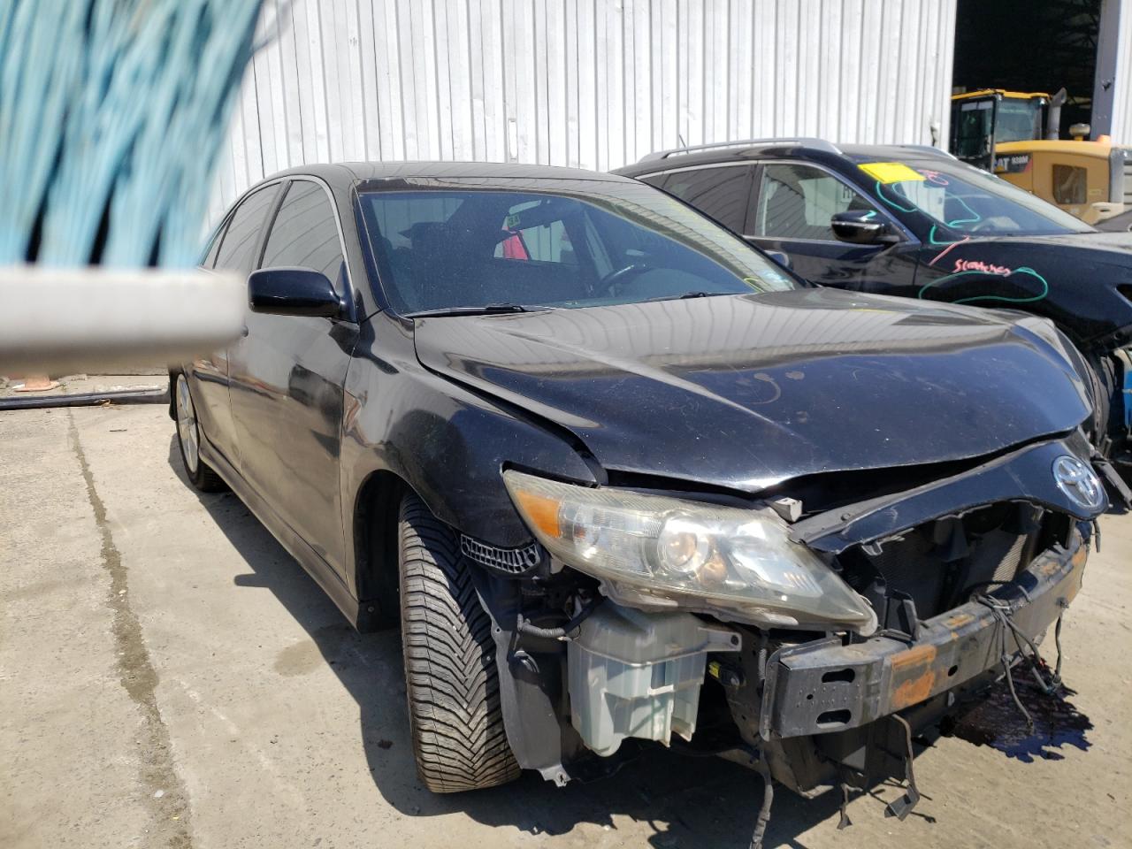 Фото 1 с аукциона – 2011 TOYOTA CAMRY BASE с VIN 4T1BF3EK2BU190992