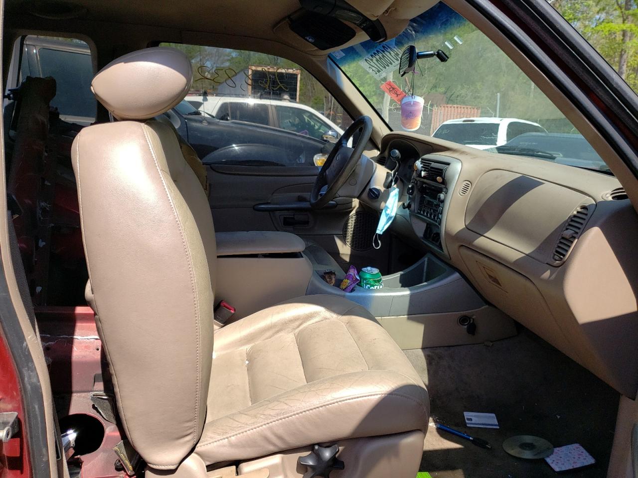 Photo 5 from auction – 2001 FORD EXPLORER S with VIN 1FMYU70E11UB35540