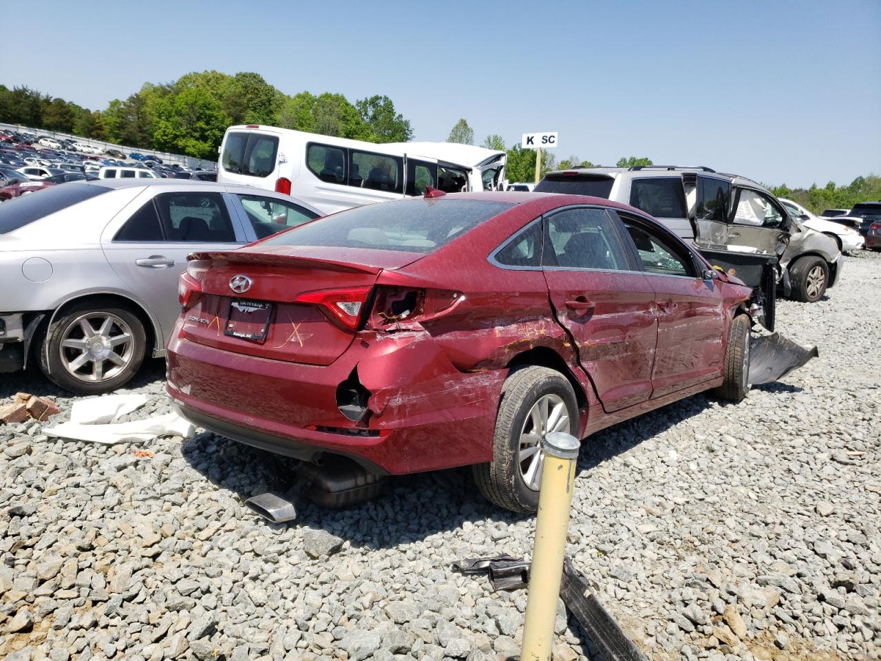 Photo 4 from auction – 2015 HYUNDAI SONATA SE with VIN 5NPE24AF4FH174353