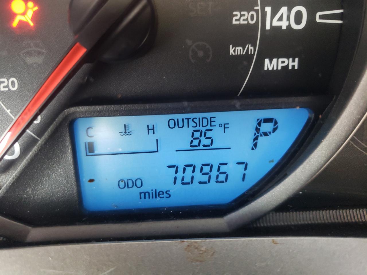 Photo 8 from auction – 2015 TOYOTA RAV4 XLE with VIN 2T3WFREV4FW140252