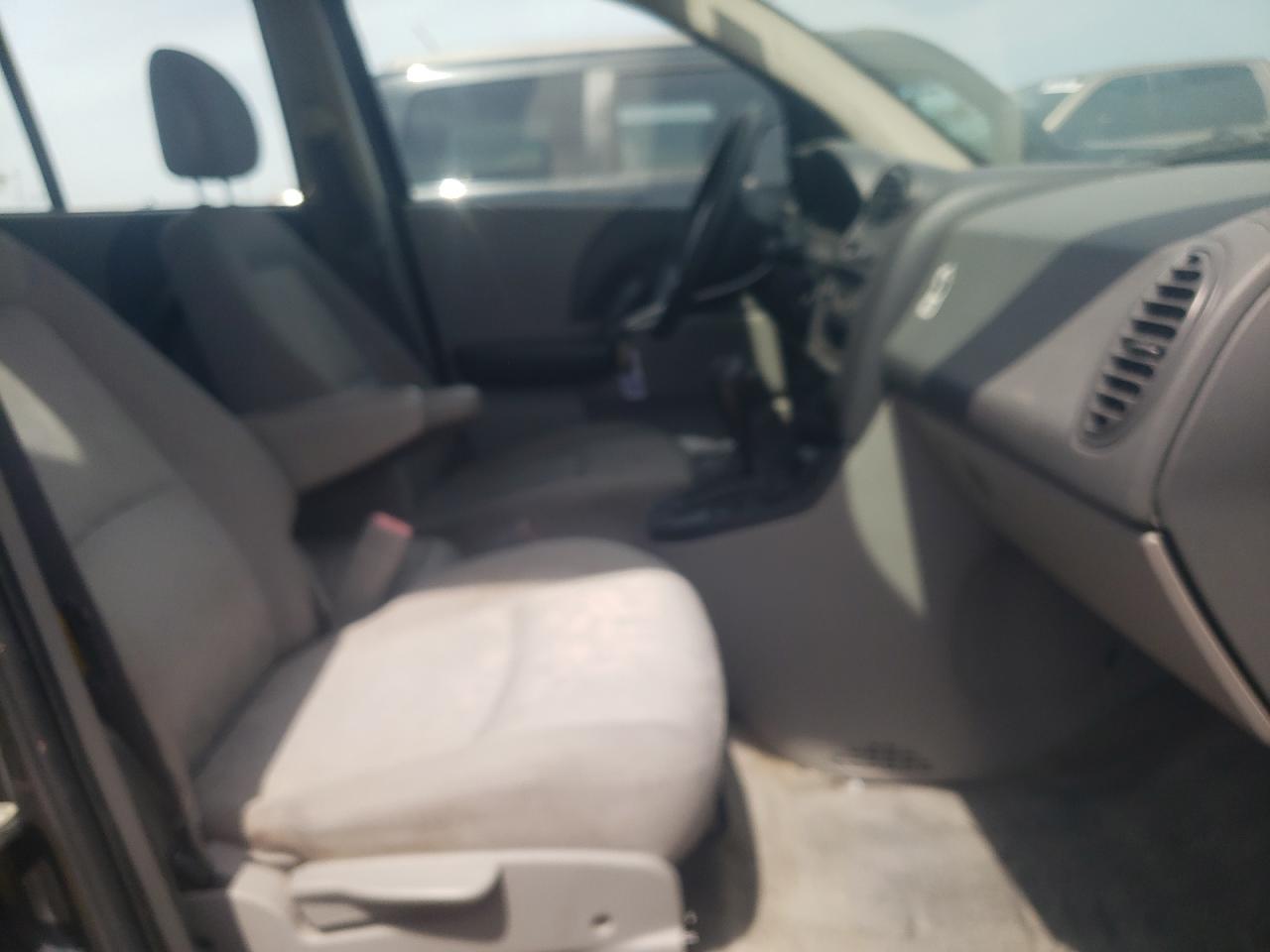 Photo 5 from auction – 2003 SATURN VUE with VIN 5GZCZ33D63S849141