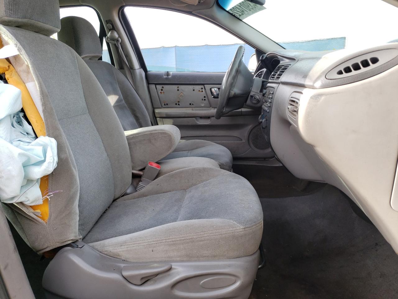 Photo 5 from auction – 2001 FORD TAURUS SES with VIN 1FAHP55S51G182525