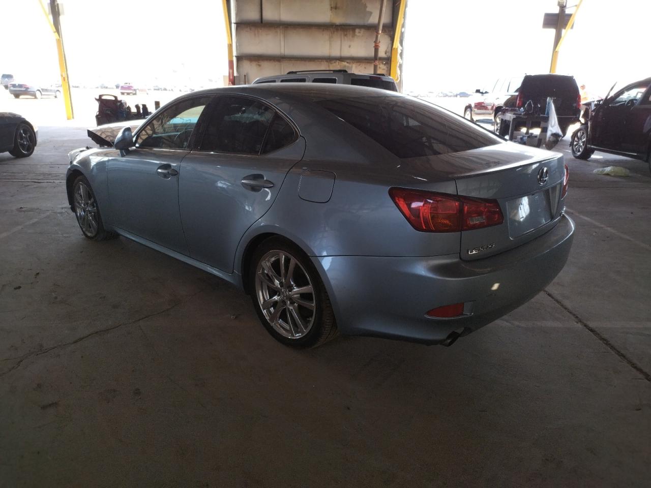 Photo 3 from auction – 2006 LEXUS IS 350 with VIN JTHBE262X65010706