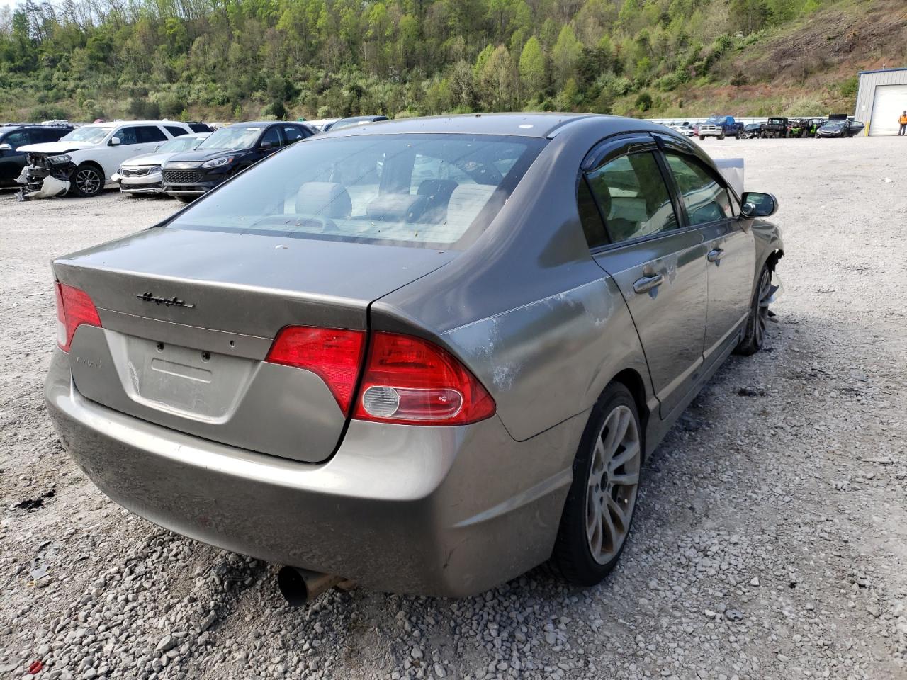Photo 4 from auction – 2007 HONDA CIVIC with VIN 2HGFA165X7H507138