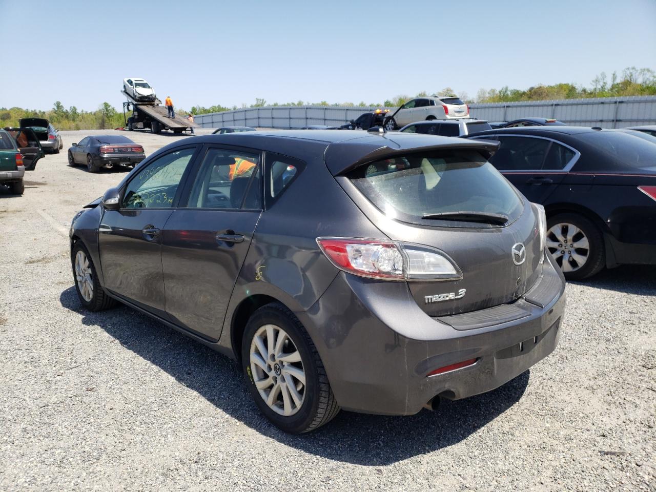 Photo 3 from auction – 2013 MAZDA 3 I with VIN JM1BL1MP2D1725483