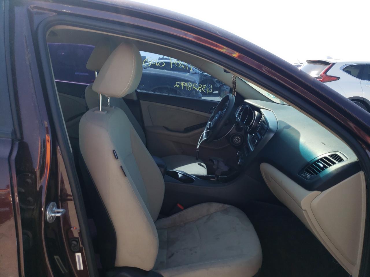 Photo 5 from auction – 2015 KIA OPTIMA LX with VIN 5XXGM4A75FG420429