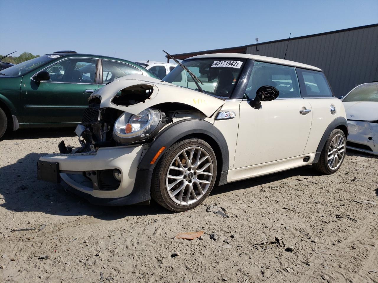 Photo 2 from auction – 2012 MINI COOPER S with VIN WMWSV3C54CTY19905