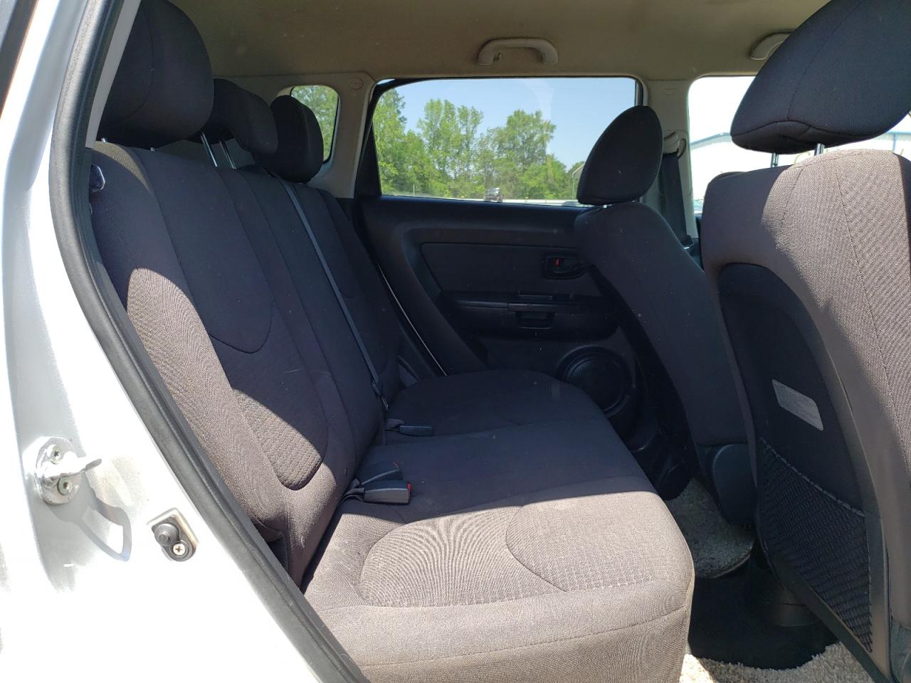 Photo 6 from auction – 2013 KIA SOUL with VIN KNDJT2A5XD7545475