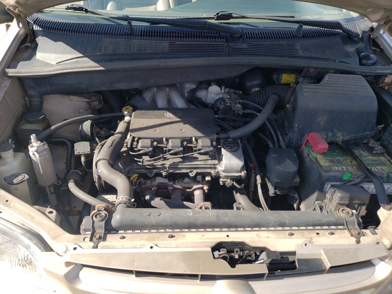 Photo 7 from auction – 2000 TOYOTA SIENNA LE with VIN 4T3ZF13C0YU302672