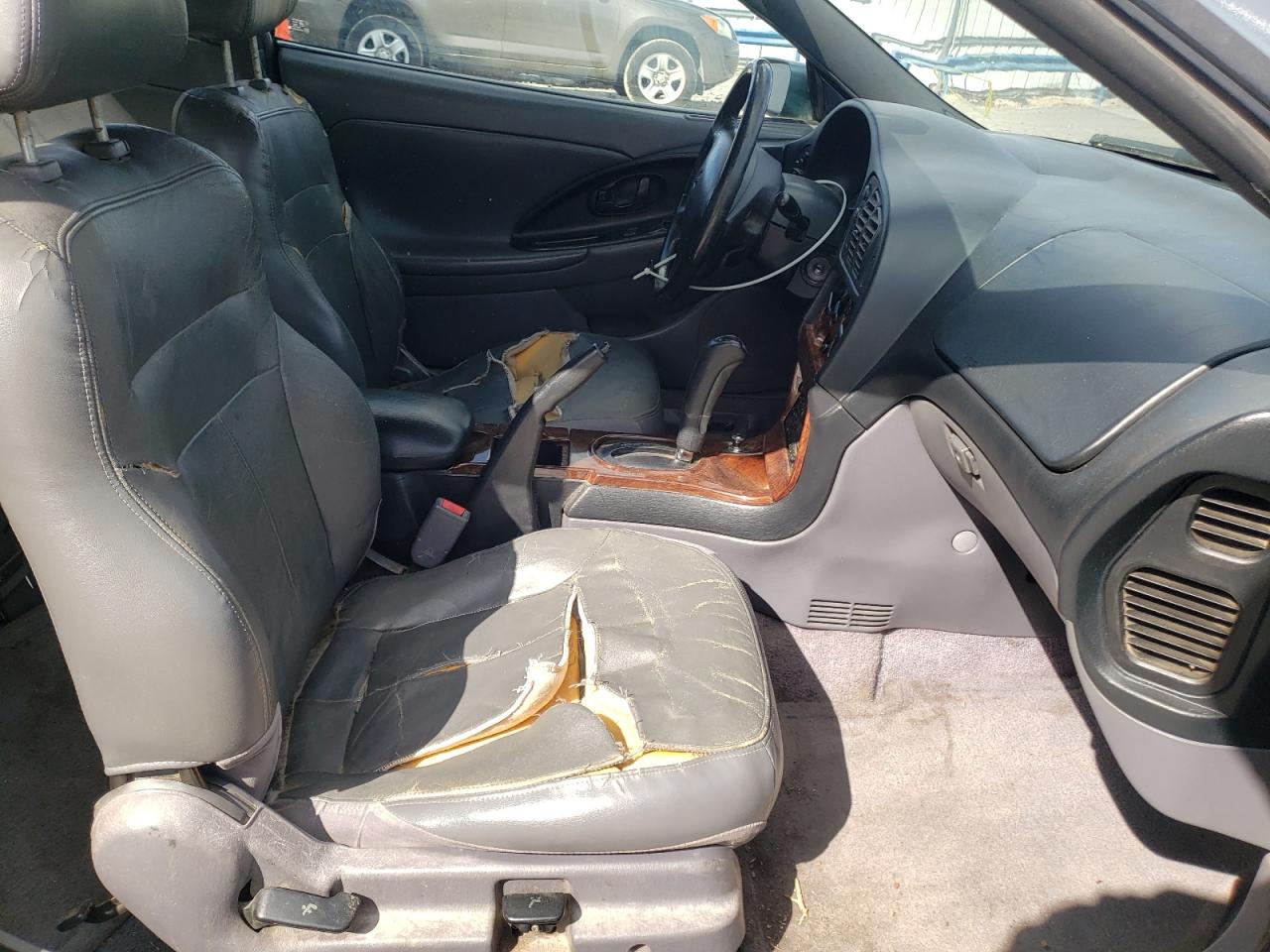 Photo 5 from auction – 2000 CHRYSLER SEBRING LX with VIN 4C3AU52N8YE096251