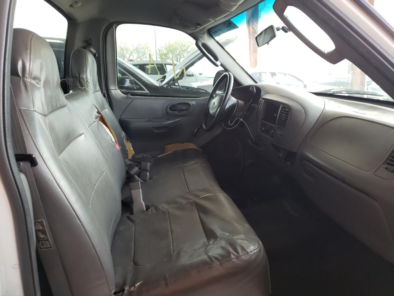 Photo 5 from auction – 2002 FORD F150 with VIN 1FTRF17242NB18688