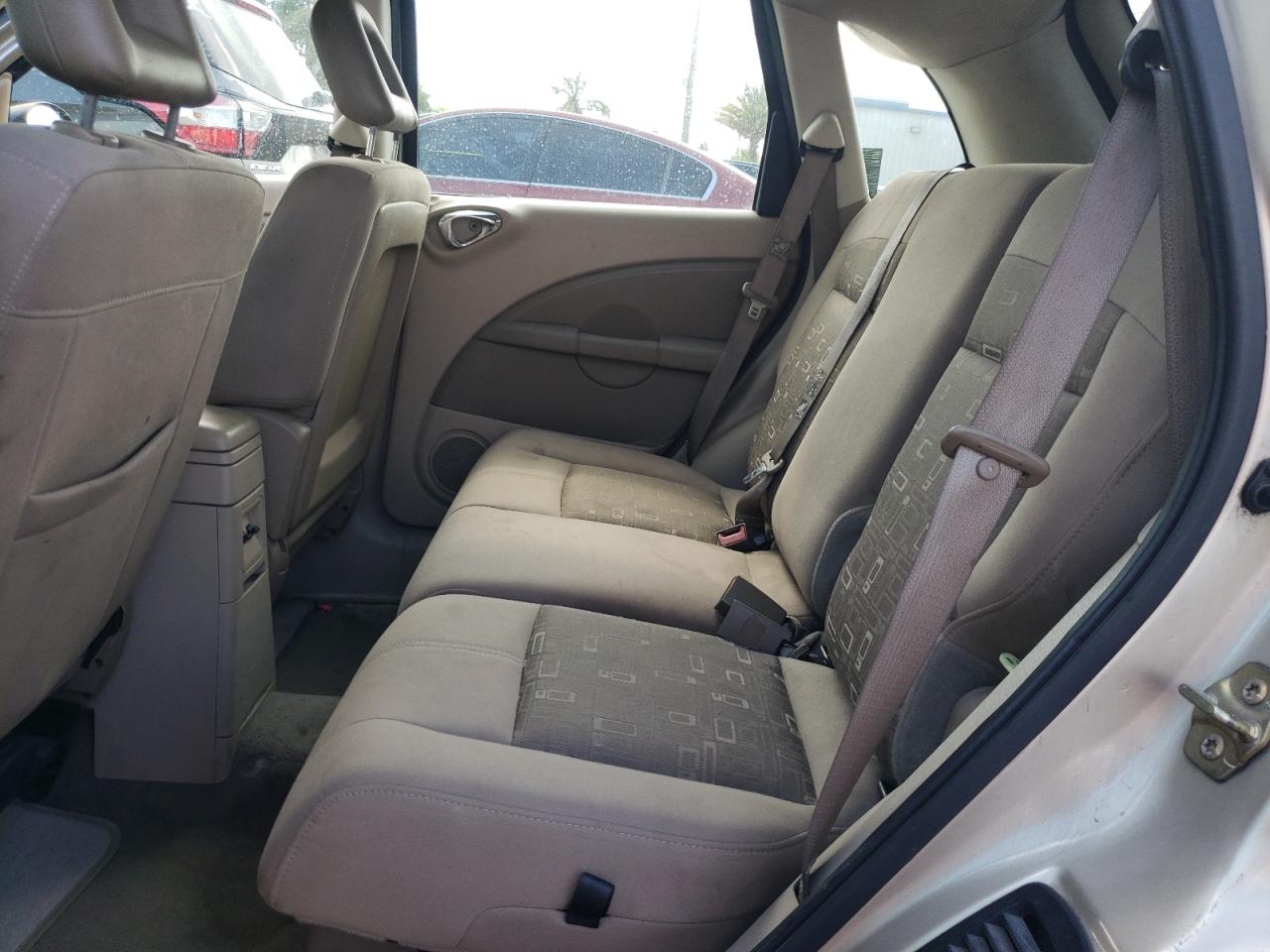 Photo 6 from auction – 2006 CHRYSLER PT CRUISER with VIN 3A4FY58B26T215746