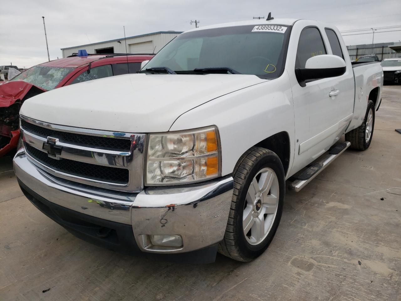 Photo 2 from auction – 2007 CHEVROLET SILVERADO with VIN 2GCEC19J871652099