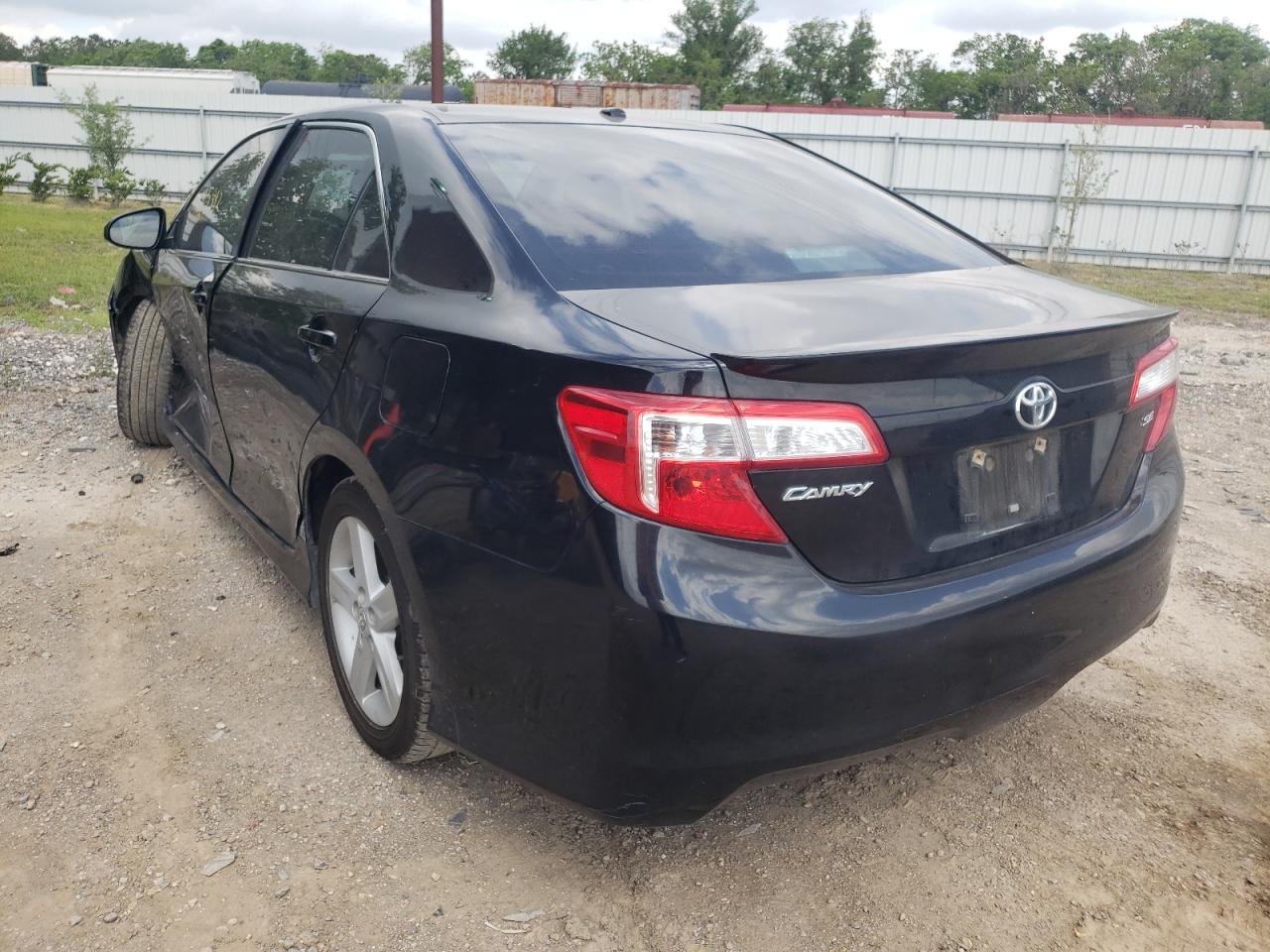 Photo 3 from auction – 2012 TOYOTA CAMRY BASE with VIN 4T1BF1FK2CU105136