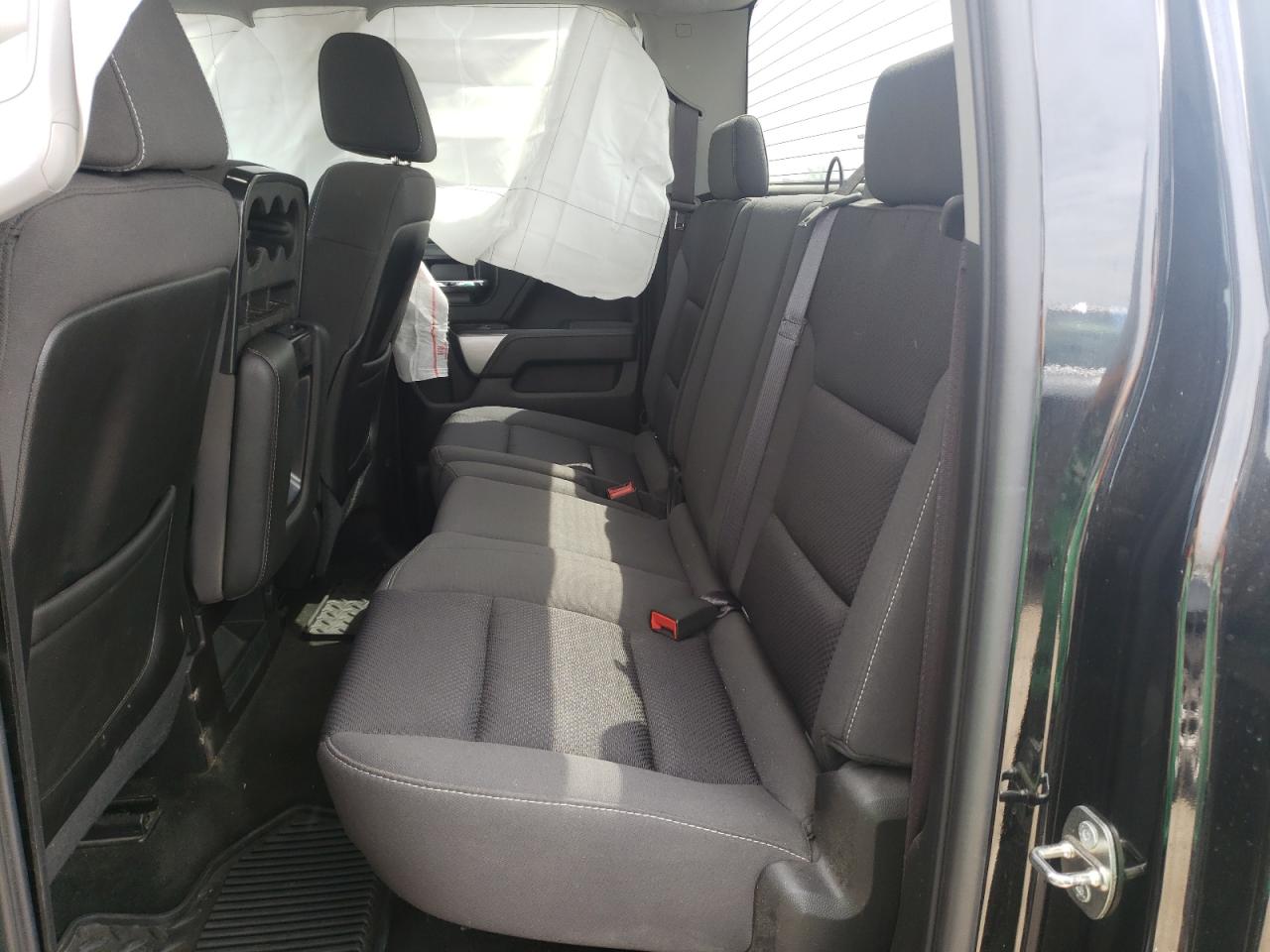Photo 6 from auction – 2015 CHEVROLET SILVERADO with VIN 1GCVKREC3FZ446879