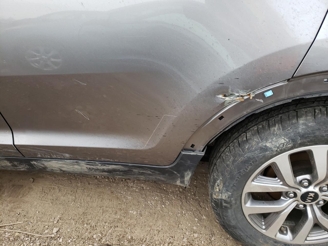 Photo 9 from auction – 2015 KIA SPORTAGE L with VIN KNDPB3AC4F7728259